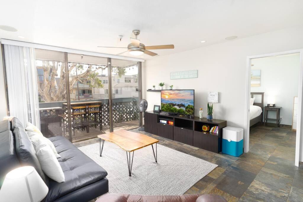Pineapple Paradise -In The Heart Of Mission Beach- Just Steps To Beach And Belmont Park 샌디에이고 외부 사진