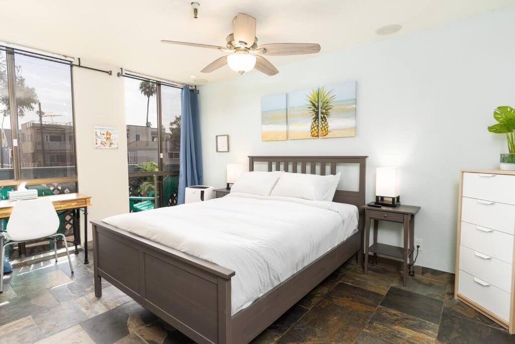 Pineapple Paradise -In The Heart Of Mission Beach- Just Steps To Beach And Belmont Park 샌디에이고 외부 사진