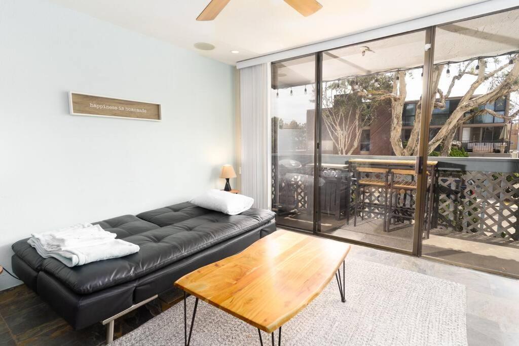 Pineapple Paradise -In The Heart Of Mission Beach- Just Steps To Beach And Belmont Park 샌디에이고 외부 사진