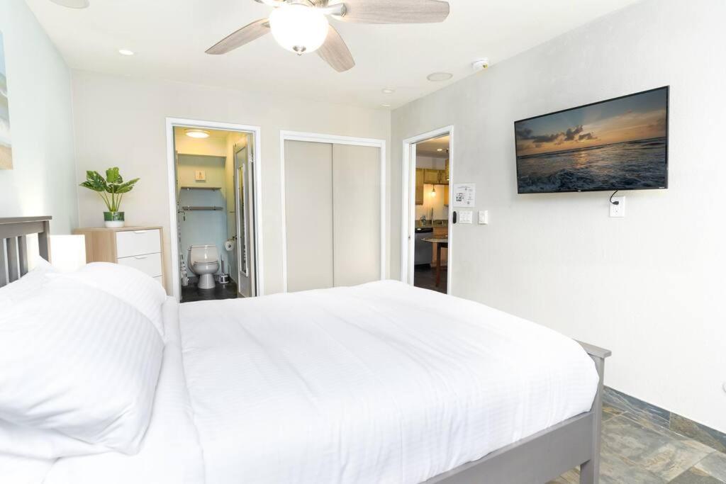 Pineapple Paradise -In The Heart Of Mission Beach- Just Steps To Beach And Belmont Park 샌디에이고 외부 사진